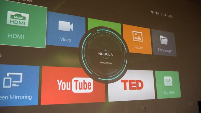 Nebula Mars Review: dit IS de draagbare projector die u zoekt! nevel mars focus controle