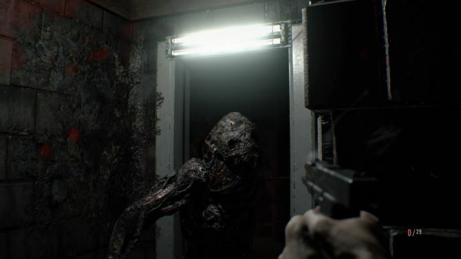 Is Resident Evil 7 het spelen waard? Resident Evil 7 Molded Creature