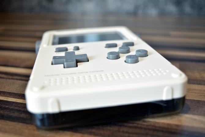 De bedieningselementen van de GameShell zijn perfect voor retro-gaming