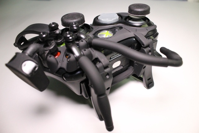 Avenger Elite Defcon F4 Review en Giveaway avenger elite defcon f4 xbox controller review 11