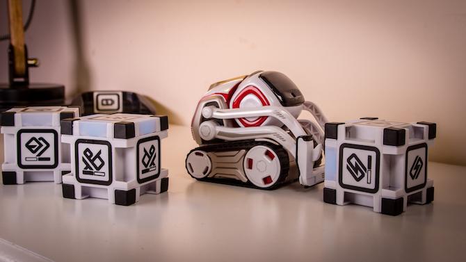 Deze speelgoedrobot heeft een eigen leven: Anki Cozmo Review Cozmo 18