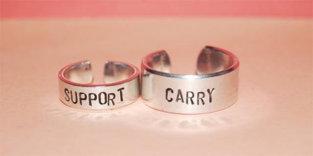 etsy-gaming-shops-carry-support-ringen