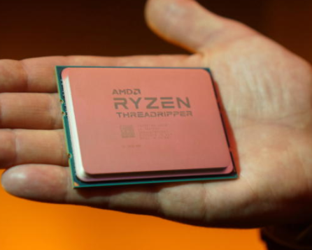 De ultieme gids voor uw pc: alles wat u wilde weten - en meer AMD Threadripper in de hand