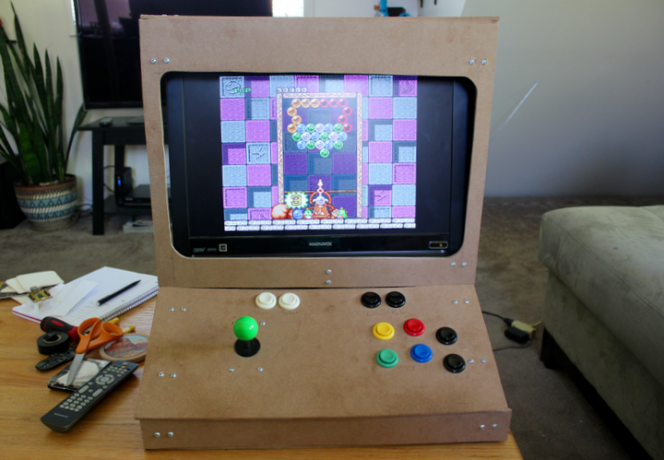 Weekendproject: bouw een RetroPie Arcade-kast met verwijderbaar scherm RetroPie Running