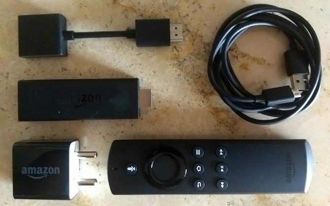 Unboxing Amazon Fire TV Stick-inhoud 