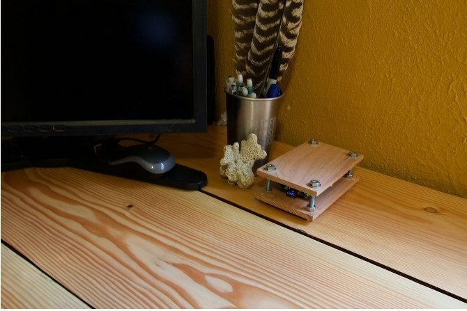 18 Interessante doe-het-zelf Raspberry Pi Case-ideeën Houten bovenbodem sandshock 670 670x447