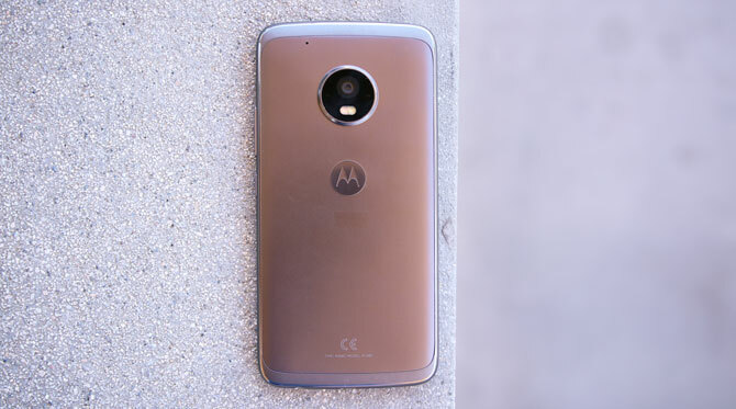 Moto G5 Plus Review: solide middenklasse telefoon moto 2