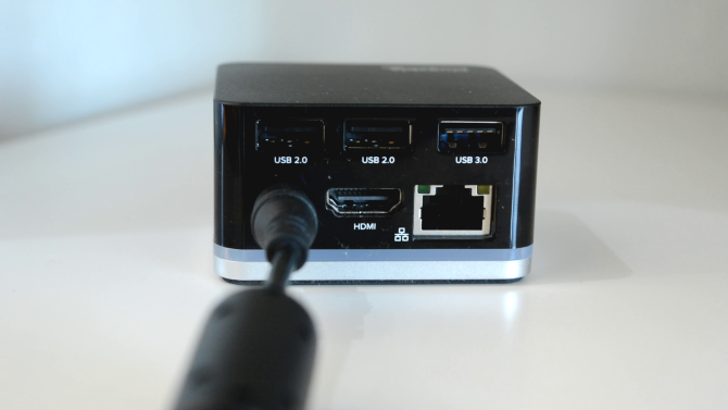 USB-, HDMI-, Ethernet-poorten op USB-C-dockingstation