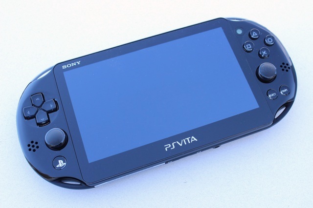 PlayStation Vita Slim Review en Giveaway PlayStation Vita Slim Review 3