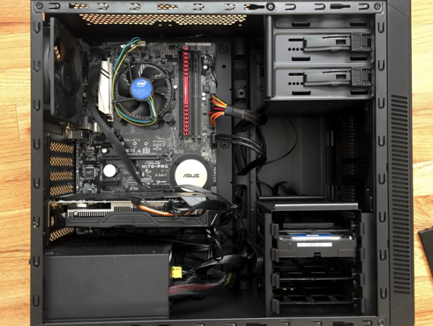 Hoe u uw eigen pc kunt bouwen build pc final check cae