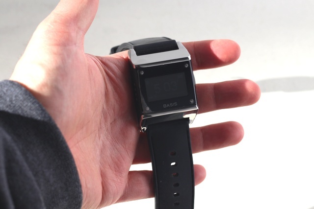 Basis B1 Health Tracker Smartwatch (2014) Review en weggeef basis b1 health tracker 5