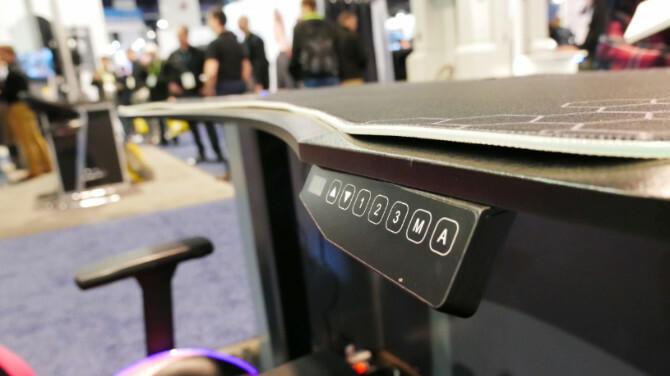 Clutch Chairz lanceert verstelbare gaming-desks voor pc Gamers-koppeling aanpasbaaresk ces2019 1