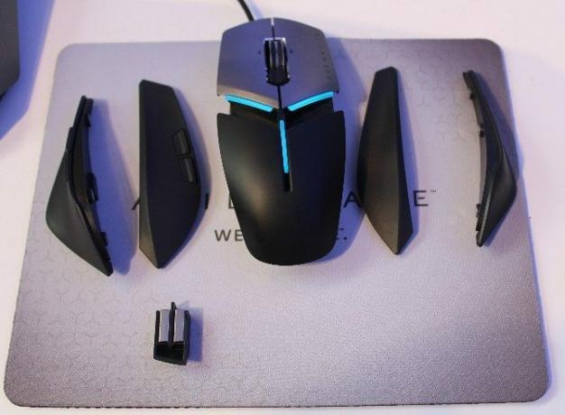 Gamen op IFA 2018: Wat is er nieuw en wat is er populair? Alienware AW959 Elite Gaming Mouse 001 IFA2018 670x492