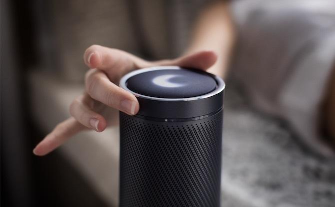 microsoft cortana bedient home met invoke smart speaker